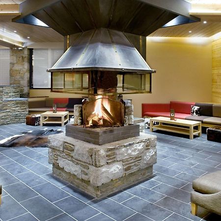 Mercure Saint-Lary エクステリア 写真