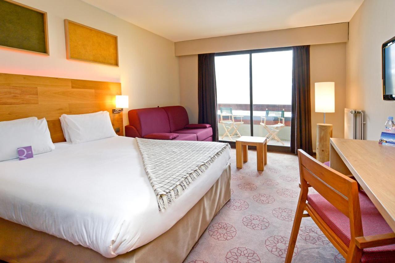 Mercure Saint-Lary エクステリア 写真