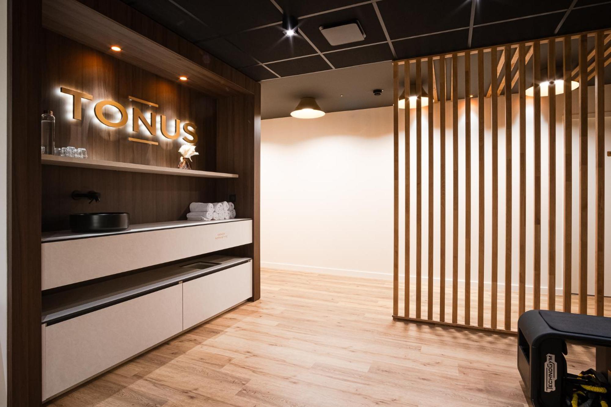 Mercure Saint-Lary エクステリア 写真