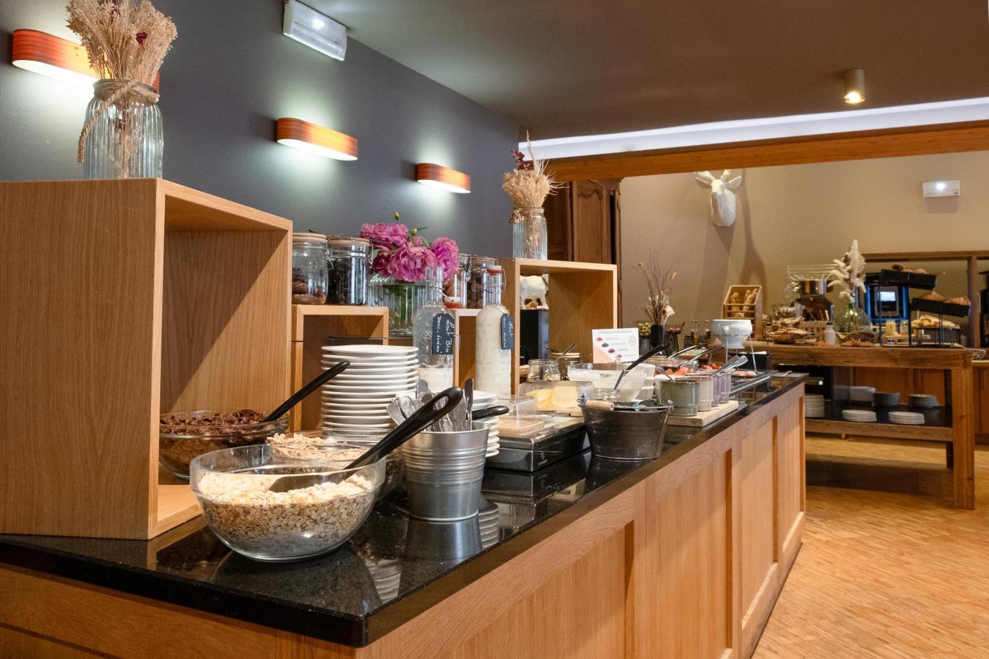 Mercure Saint-Lary エクステリア 写真