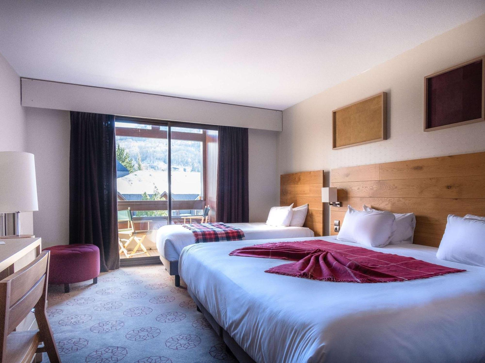 Mercure Saint-Lary エクステリア 写真