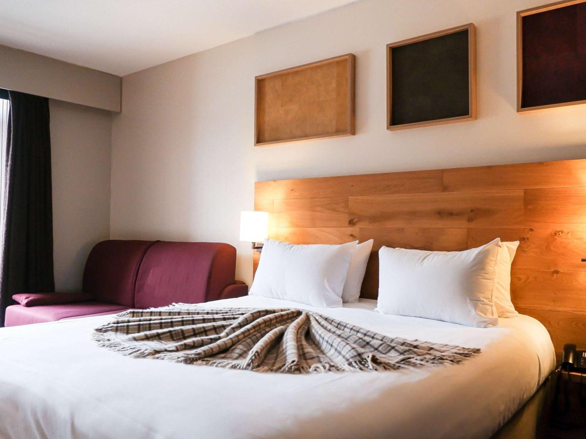 Mercure Saint-Lary エクステリア 写真