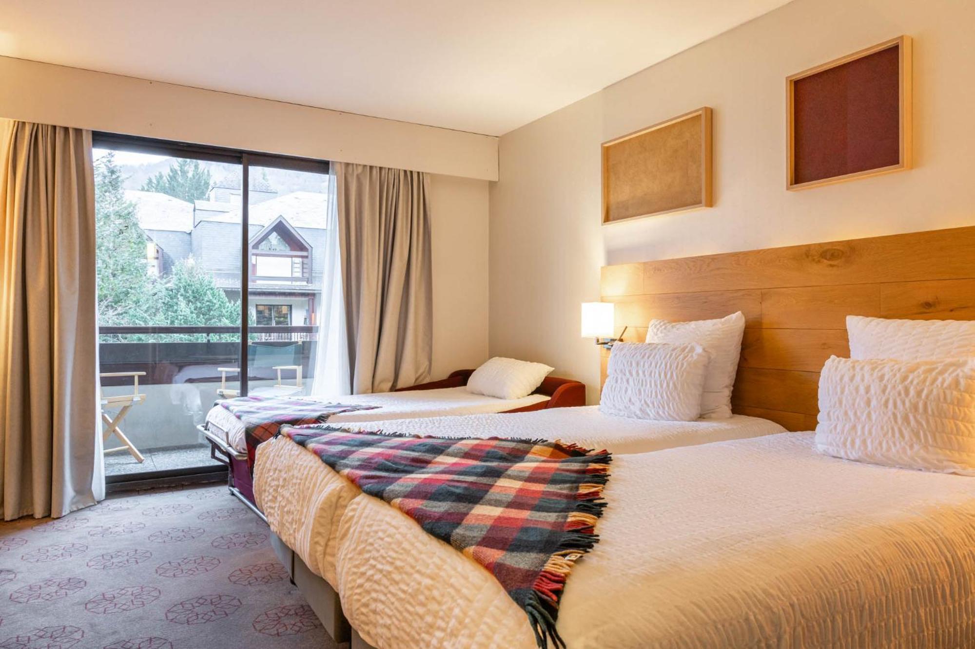 Mercure Saint-Lary エクステリア 写真